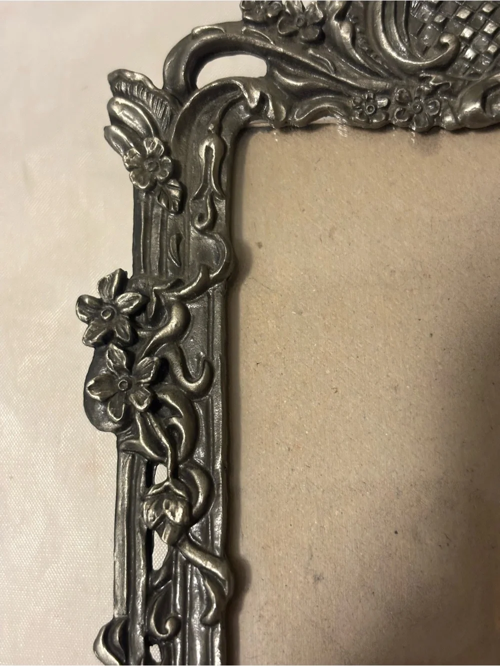 Ornate Silver-Tone Cherub Picture Frame - Decorative Home Accent